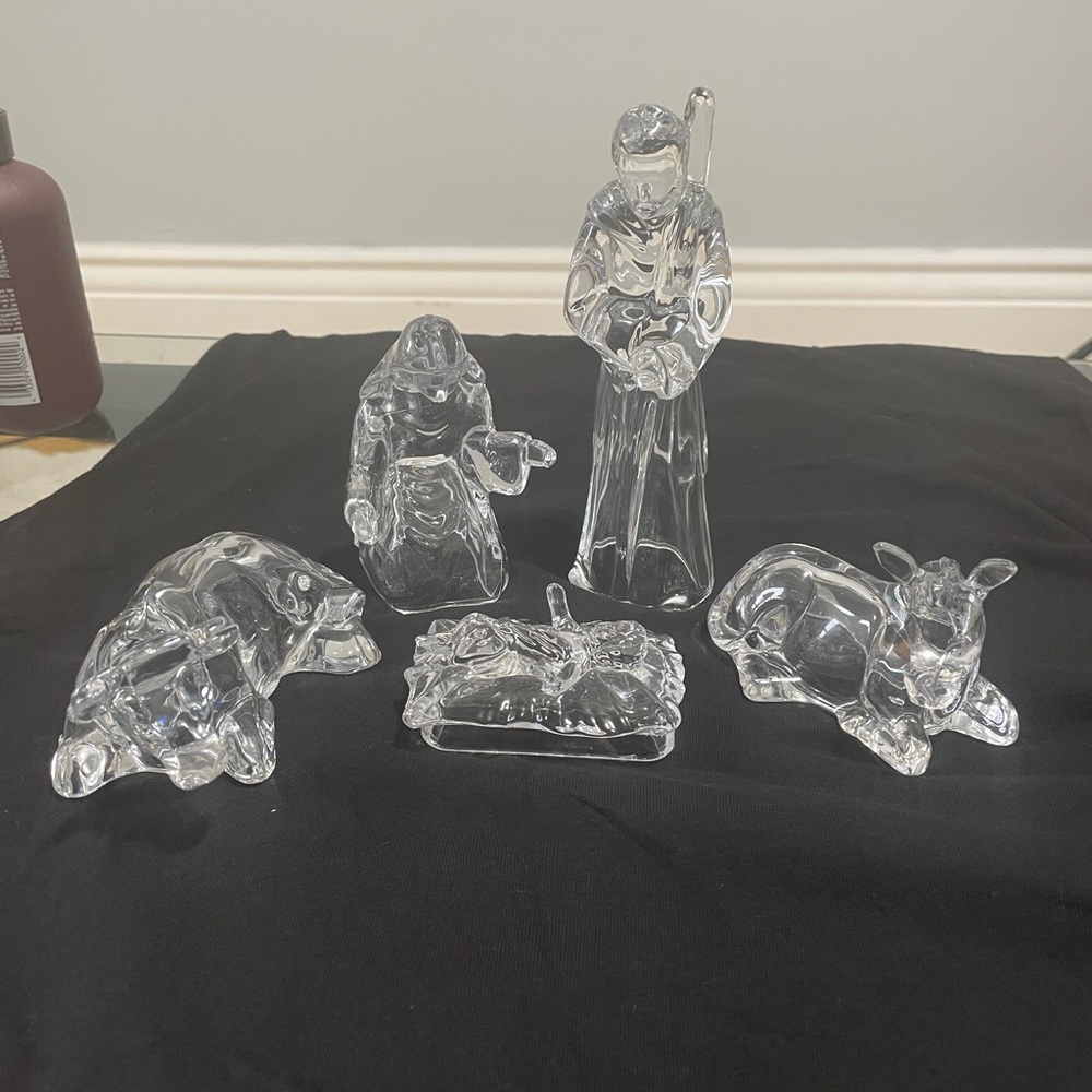 Cristal D’Arques Crystal Nativity Scene Figurines